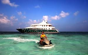 Мальдивы, тропики, яхта